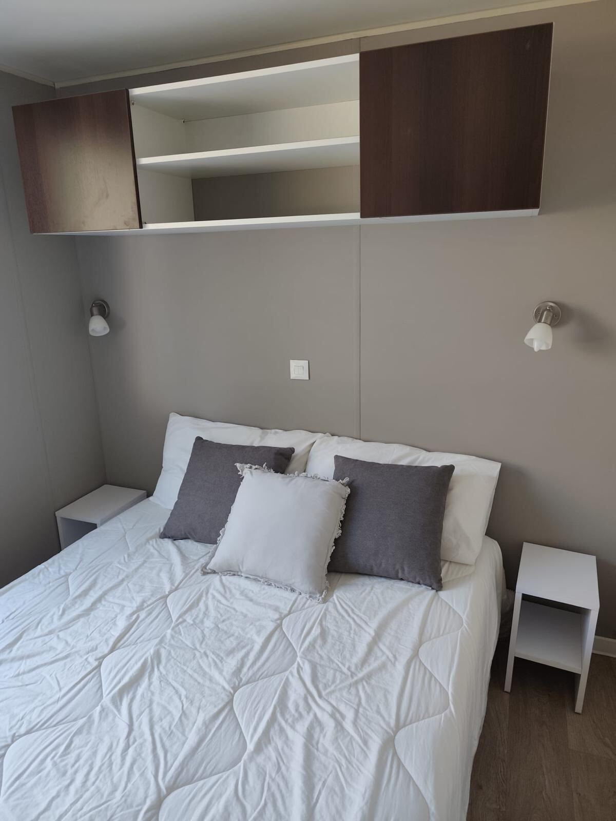 T3 Residencial — mobilhome usada em madeira
